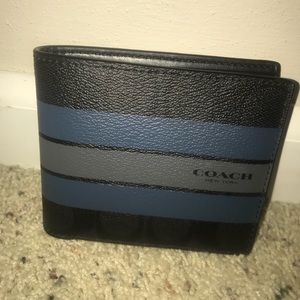 Large coach wallet